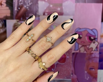 Black Swirls Press On Nails | Swirls Nails | Black Swirls Nails | Short Oval Nails | False Nails | Luxury Nails | Salon quality Reusable