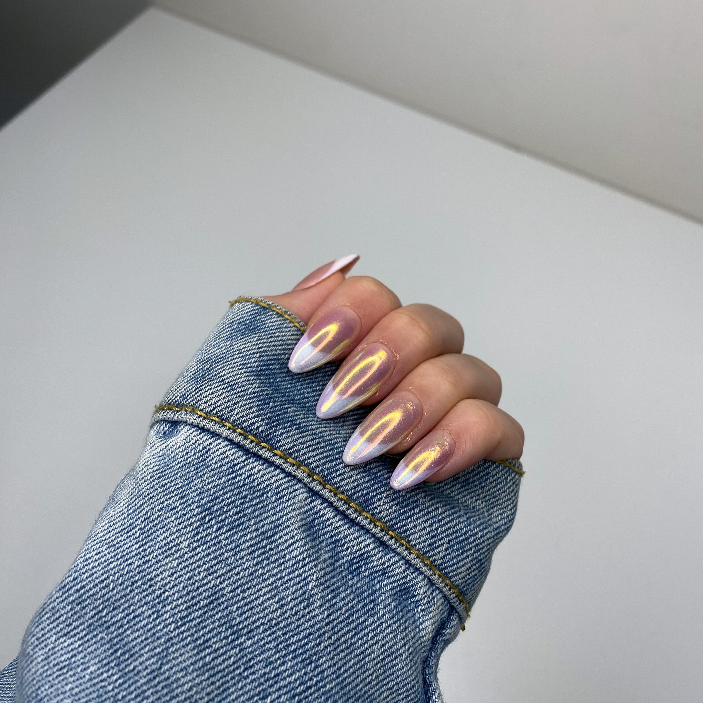 Elegant Chrome Twin-Tip Nails That Shine