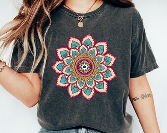Mandala T-Shirt, Yantra Mandala T-Shirt, Pretty Cute Yoga Mandala Tee, Mandala Spring T-Shirt, Shirt for Woman, Gifts For Her Flower Tee