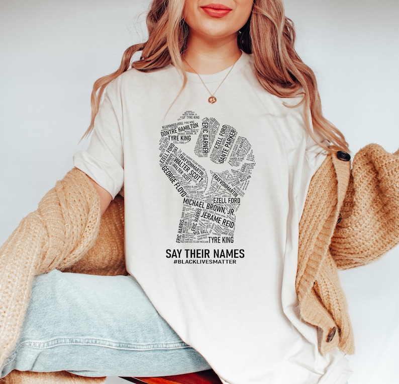 Camiseta de Black Lives Matter Say Their Names, camiseta BLM, camiseta Say Their Names, camiseta de tiendas propiedad de negros, camiseta de historia negra imagen 2