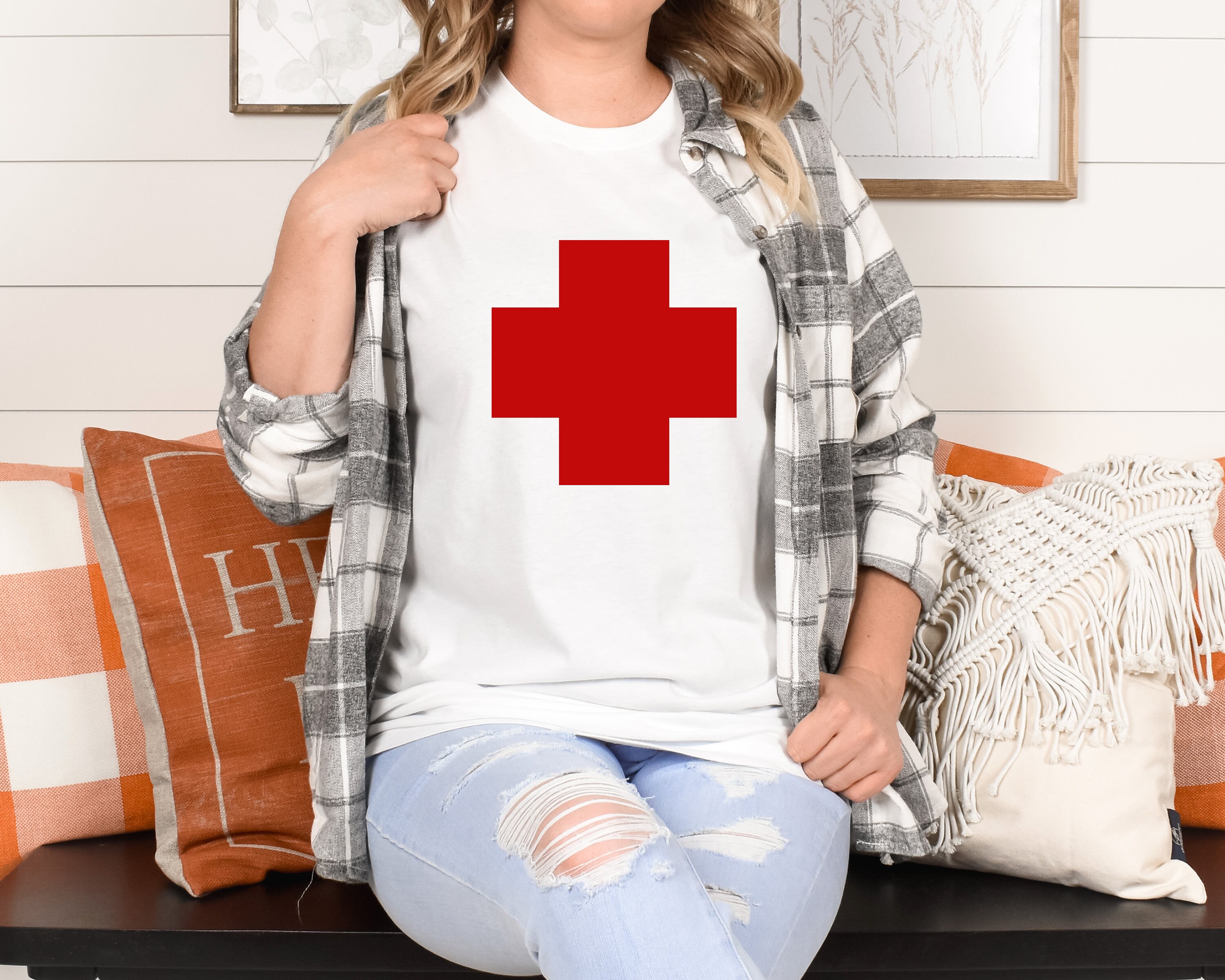 Prototypes スイス十字 Tシャツ レッド Prototypes スイス十字 Tシャツ レッド Prototypes スイス十字 T