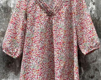 Vintage Japanese 3can4on Floral Blouse - Colorful Dainty Print - Mori Girl Style