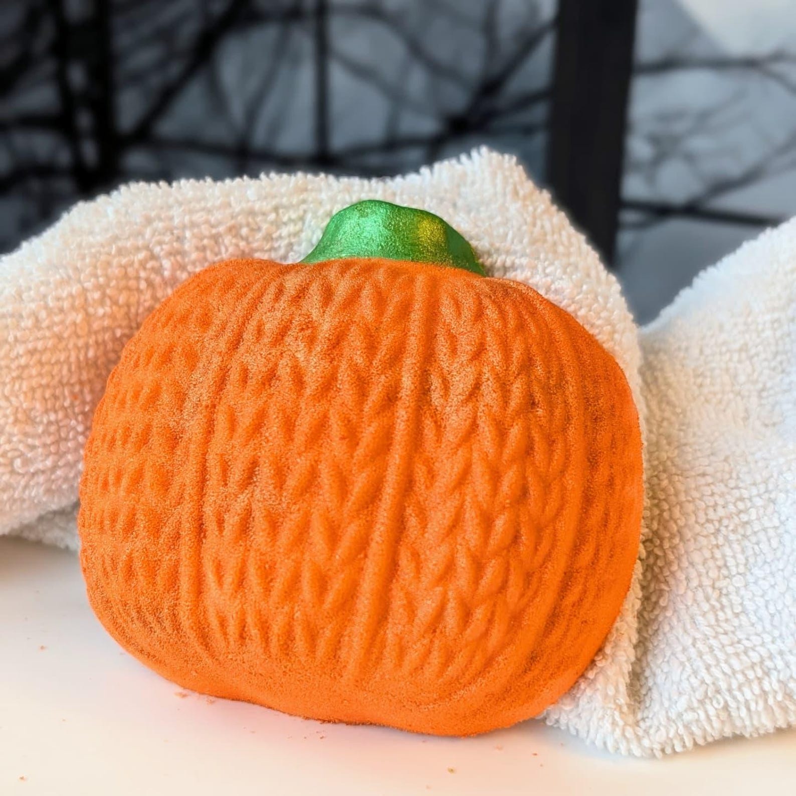 Pumpkin Bath Bomb, Fall Bath Bomb, Halloween Bath Fizzy, Autumn Spa Gift