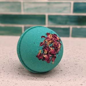 Beach Babe Bath Bomb