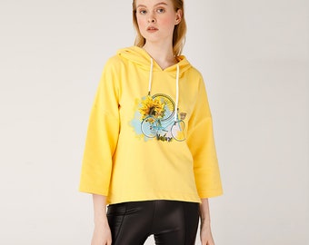 Biggdesign Nature Women Hoodie Sweatshirt Yellow