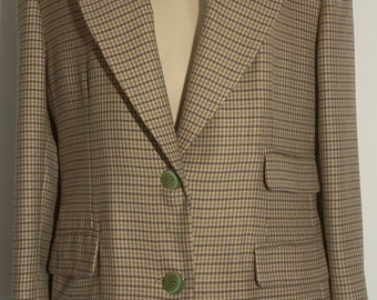 Vintage handmade checked blazer in beige with turquoise, green and light blue stripes and 2 button closure at the front, secondhand