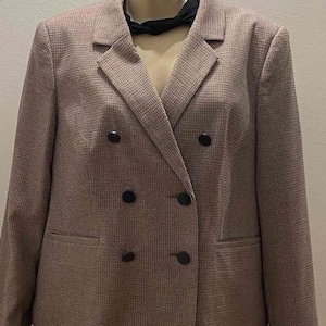 Secondhand preloved double breasted blue plaid blazer
