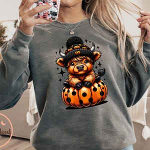 Cute Highland Cow Halloween Png,Pumpkin png,Spooky Season,Cute Cow Clipart,Halloween Sticker,Halloween Lovers Png,Kids Halloween Clipart image 4