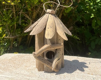 Birdhouse Tree Hanging Nesting Box Driftwood Outdoor Garden Decoration Feeder Bird Station Rustic Nautical Unique Handmade