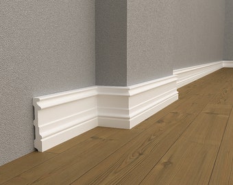 Moldura de zócalo: Un paquete contiene 9 tablas (21,6 m/850'') - Zócalo blanco impermeable y pintable - Cada moldura de zócalo mide 240 x 15 x 1,7 cm