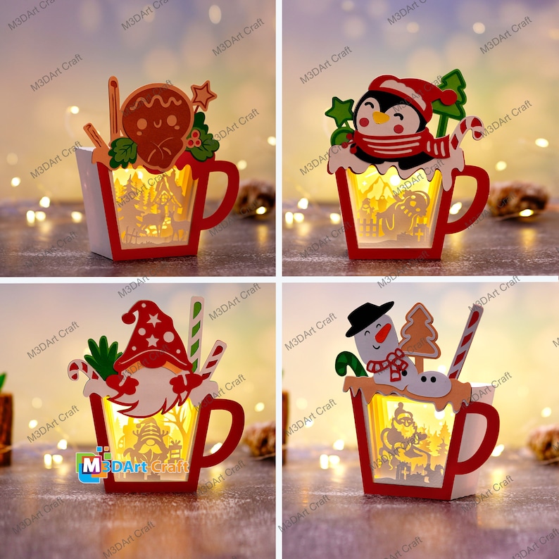 K&ouml;nnte beinhalten: Vier Weihnachts-Tassen aus Holz mit Beleuchtung. Jede Tasse zeigt eine andere Weihnachtsfigur: einen Lebkuchenmann, einen Pinguin, einen Schneemann und einen Kobold. Die Tassen sind alle rot und wei&szlig; mit aufwendigen Details.