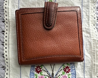 Vintage Womens Genuine Leather Clutch Wallet Purse Zip Around Wallet for Women, Brown