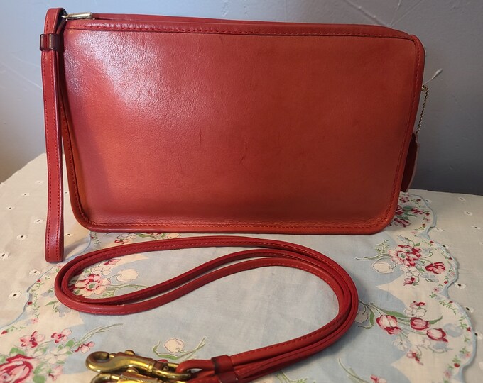 Authentic Vintage Coach New York City Basic Bag Clutch Style 9455 in Beautiful Red 1980s Etsy