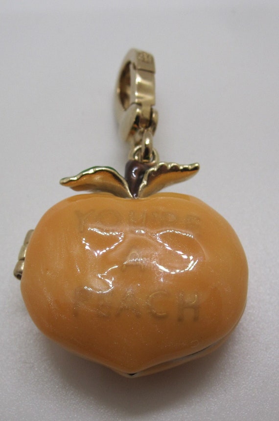 Juicy Couture Peach Charm - YJRU0452