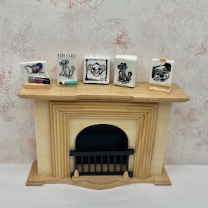 Tiny Disney Drawing: Sketch Art Painting Notebook Paintbrush Easel Supplies Lion King Dumbo Dalmatians Dollhouse Miniatures French Feves D13