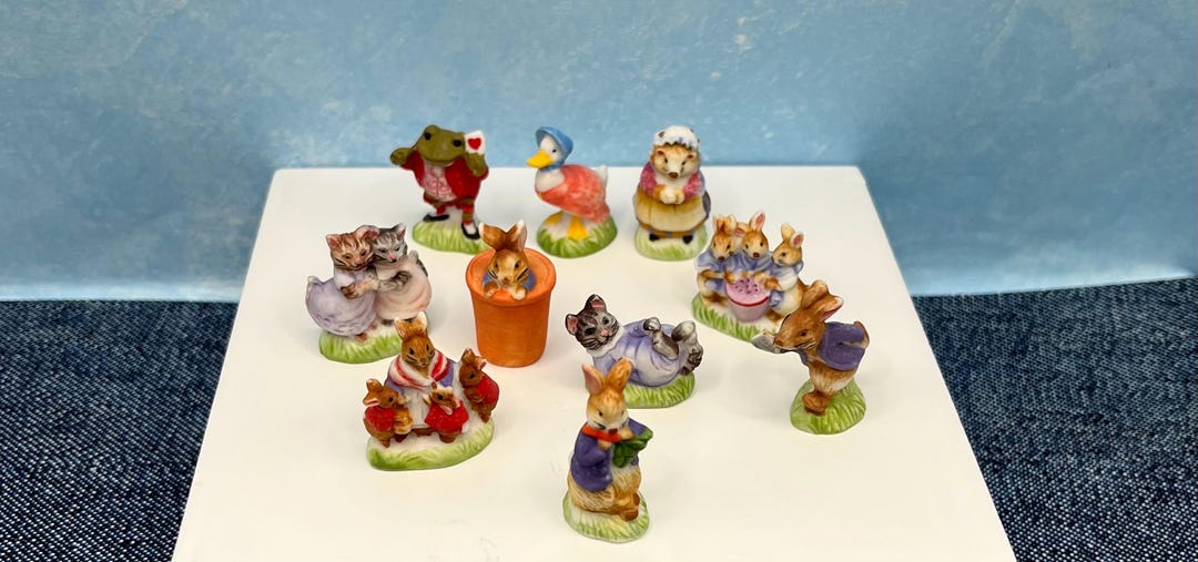 Tiny the Tail of Peter Rabbit Beatrix Potter Figurines: Mittens Kittens ...