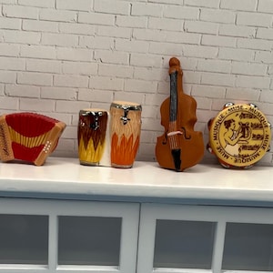 Mini Musical Instruments Violin Bongo Drums Accordion Tambourine Folk Classical Tiny Vintage Dollhouse Fiddle Porcelain Miniature Music Z100