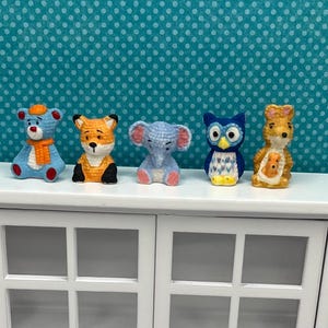 Baby Zoo Animals Crocheted Stuffed Tiny  Mini Toy Replicas Animal Dollhouse Miniatures French Feve Feves Mini Bear Fox Elephant Owl Kangaroo