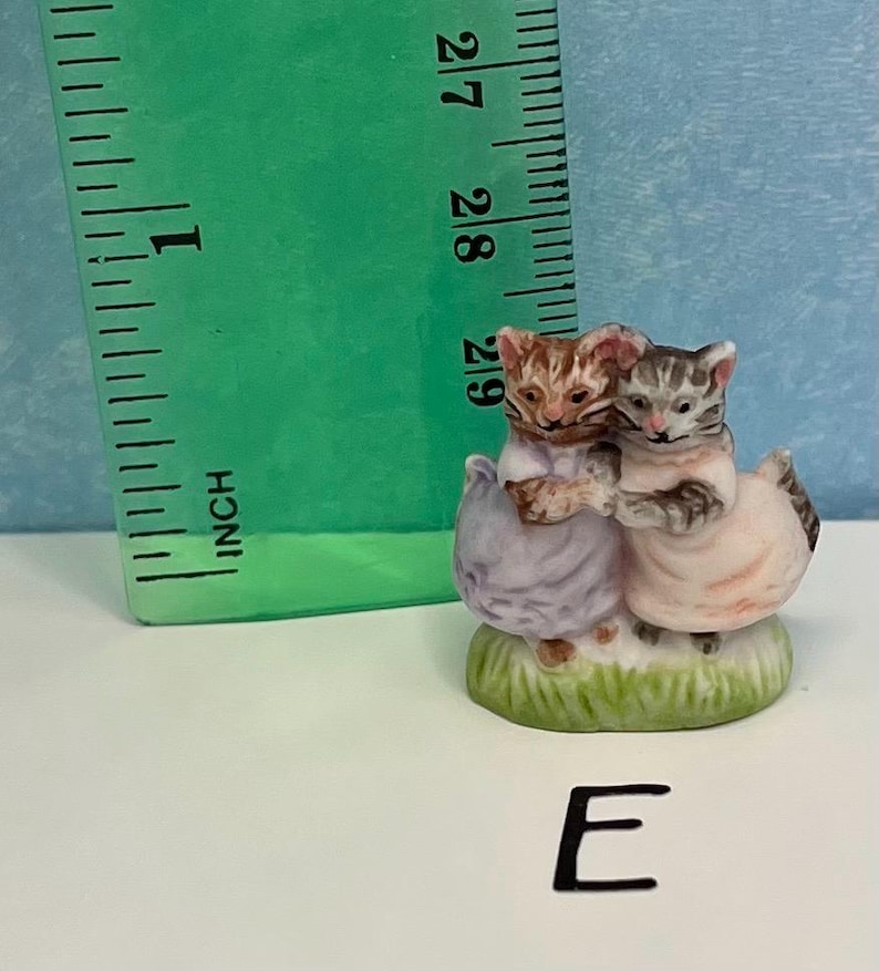 Tiny the Tail of Peter Rabbit Beatrix Potter Figurines: Mittens Kittens ...