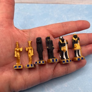 Mini Ancient Egyptian Statues King Pharaoh Mummy Osiris Art Priest Egypt Mythology Statue Replicas Museum Dollhouse Miniatures Feve Feves