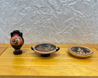 Mini Ancient Greek Artifacts: Dish Cake Platter Plate Old Pottery Museum Greece Replicas Tiny French Dollhouse Miniatures French Feves AC3