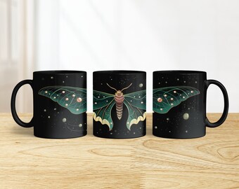 Caneca Luna Moth, Caneca de Café Celestial Moth, Caneca Cottage Core, Caneca Mariposa, Caneca Mariposa, Caneca Bruxa, Caneca Mariposa Gótica, Canecas para Presente, Mariposa, Caneca Preta