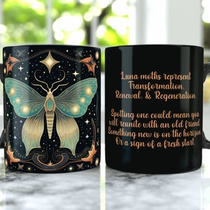 Luna Moth Becher, Celestial Moth Kaffeebecher, Cottage Core Becher, Mottenbecher, Mottenbecher, Witchy Becher, Gothic Mottenbecher, Geschenkbecher, Motte, schwarzer Becher