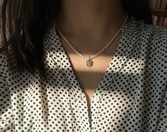 Reis-Perlen-Halskette mit 14k Rose Medaille Anhänger Romantische