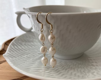 Barocke Perlen Ohrringe, Süßwasserperlen Hängeohrringe, Freshwater pearl earrings, 14k vergoldet, Elegant