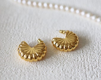 18k Gold Blumig Ohrringe|Fächerförmig Ohrringe Goldene Ohrstecker|Creolen|Chic Ohrringe|Minimalist|Geschenk