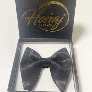 Satin Butterfly bowtie