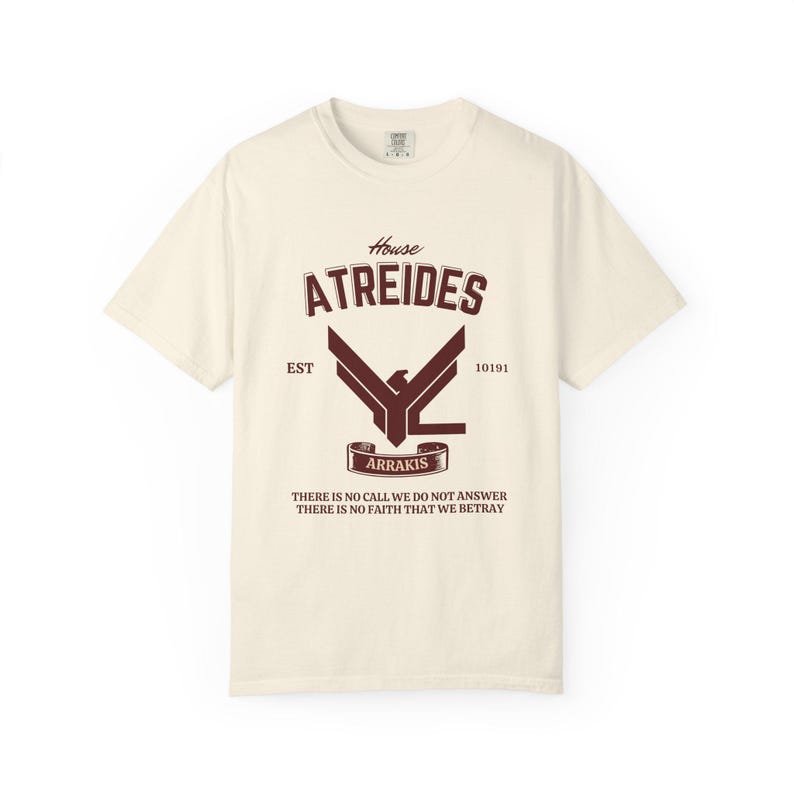 Camiseta con el Sigilo de la Casa Atreides: Superviviente de Arrakis - Sci-Fi Apparel imagen 3