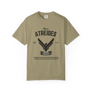 Camiseta con el Sigilo de la Casa Atreides: Superviviente de Arrakis - Sci-Fi Apparel imagen 5