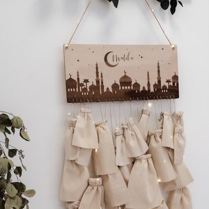 Gepersonaliseerde ramadankalender in moskeemotief, houten ramadankalender voor kinderen, persoonlijk cadeau-idee voor de vastenmaand