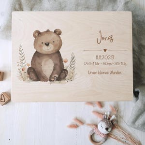 Caja de recuerdos de oso de madera personalizada | Idea de regalo para bautizo, nacimiento, inicio del jardín de infancia y mucho más.
