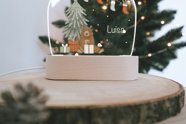 LEDLampe fürs Kinderzimmer mit weihnachtlichen bunten verspielten Motiven