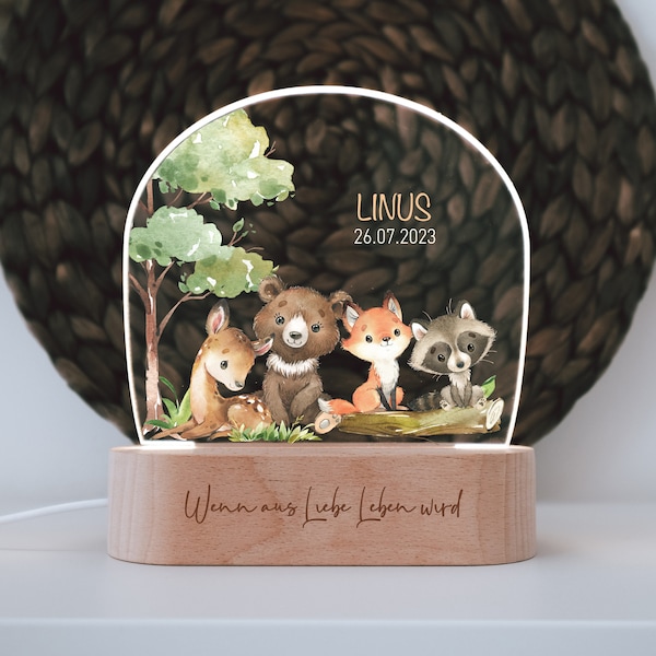 Nachtlicht "Woodland" in bunt personalisiert, Holzfuß Gravur, Babygeschenk Geburt, Kinderzimmer, Persönliches Geburtstagsgeschenk, Taufe