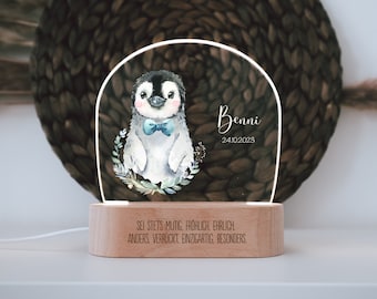 Veilleuse « Animaux polaires » personnalisée en gravure colorée, socle en bois, cadeau bébé naissance, chambre d'enfant, cadeau d'anniversaire personnel, baptême