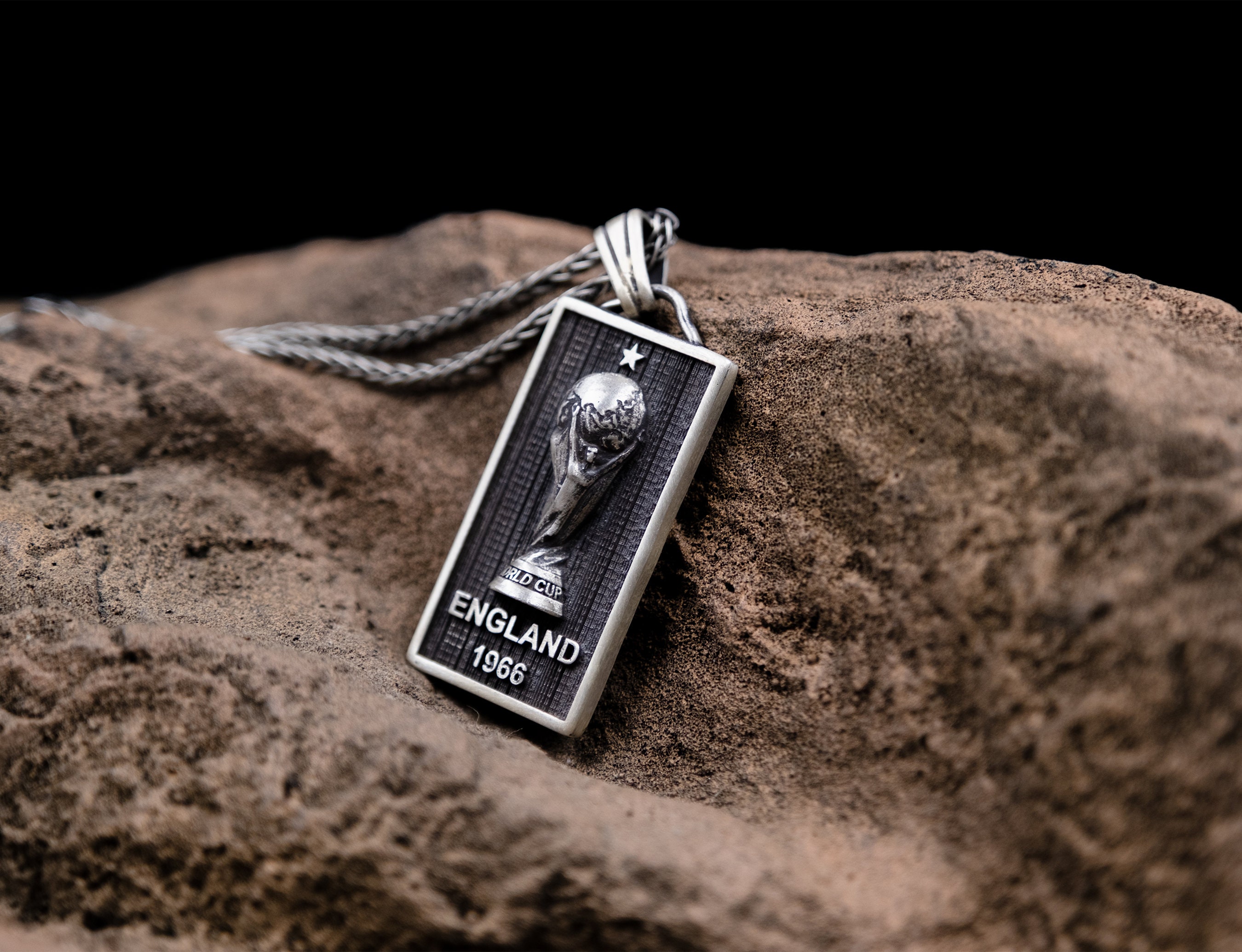 England World Cup Necklace Inspired by Qatar 2022, World Cup