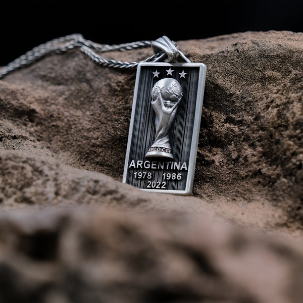 Argentinien Halskette Inspiriert von Katar WM 2022, Fußball-Halskette für Papa, Fußball-Halskette in Sterling Silber, Fußball-Trainer-Geschenk, Messi