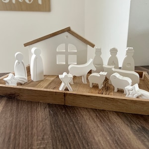 Christmas gift|Christmas|Gift set|Candle holder|Christmas tree|Nativity scene|White Raysin|Handmade|House + candle |Wooden packaging|Candles