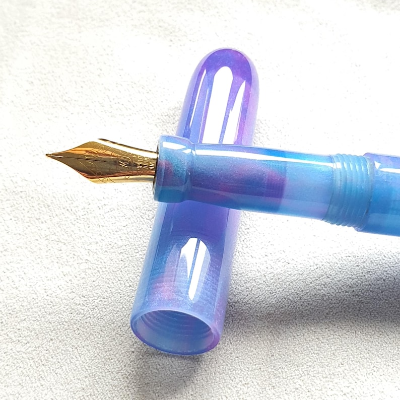 Handmade Resin Fountain Pen (with a Schmidt nib). image 3