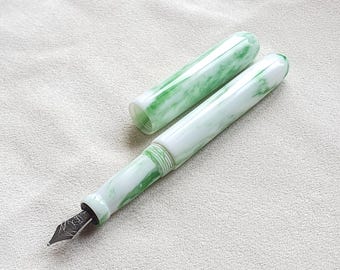 Handmade Resin Fountain Pen (with a Schmidt nib).