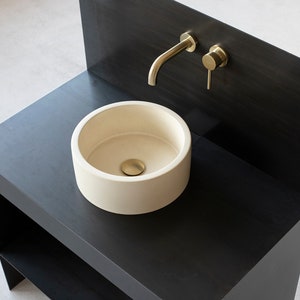 Small Beige Concrete Sink: Round Wash Basin (D32cm/D25cm)