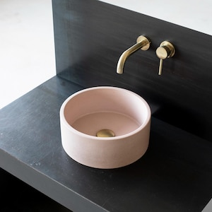 Small Wash basin. Powder room concrete sink. Light Pink. D32cm