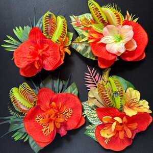 Presilha de cabelo Venus Flytrap, orquídea laranja, flor tropical tiki artificial, detalhes em folha verde.
