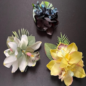 Orchids Faux Flower Hair clip. Green Leaf accents. Rockabilly Tropical Tiki Oasis Pinup