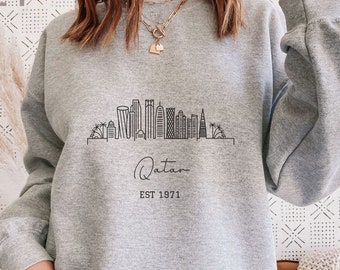Qatar Sweatshirt, Qatar Pullover, City Skyline Sweater, Women Crewneck, Men Hoodie Shirt, Travel Souvenir Gift, Vintage clothing, Comfy Top
