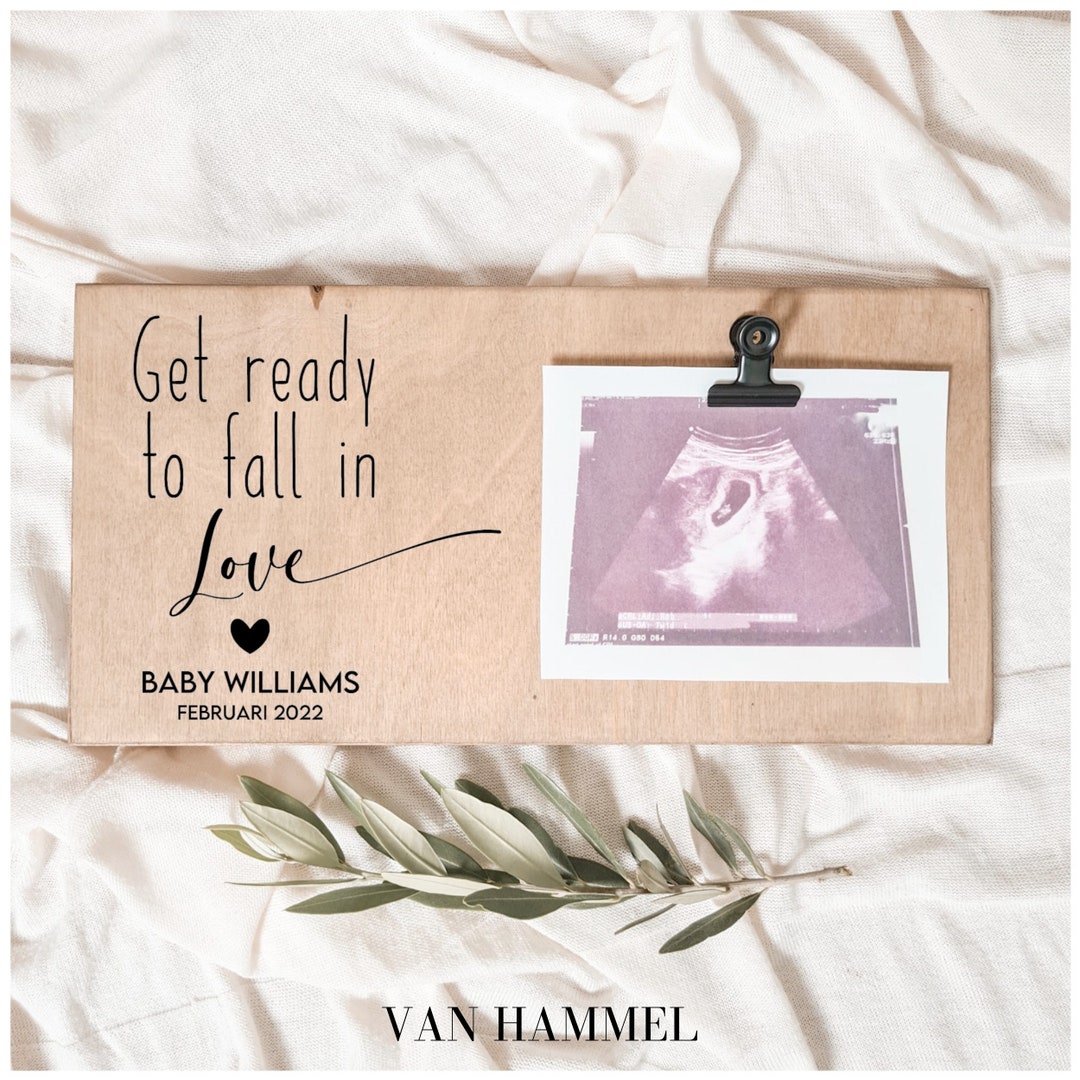 Pregnancy Announcement Echo Board Announcing Pregnancy Pregnant