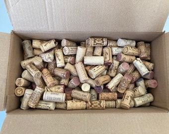 200 Crafting Used Wine Corks and a few Champagne | All Natural Recycled Corks, Varying Sizes